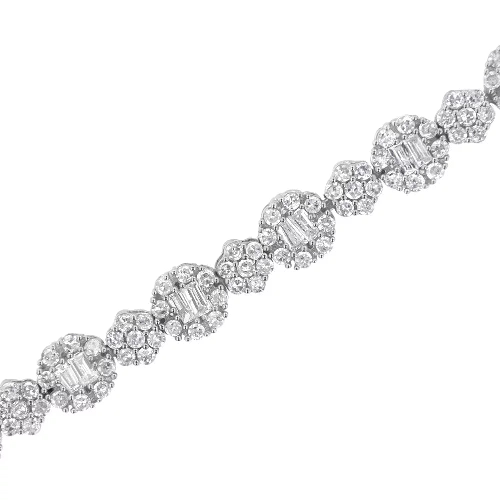 10K White Gold 4.0 cttw Brilliant Round-cut and Baguette Diamond Floral Cluster Link Bracelet(I-J, I1-I2) - 7" Inches